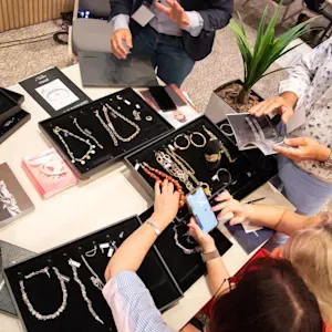 Poslovni susreti u sektoru nakita
